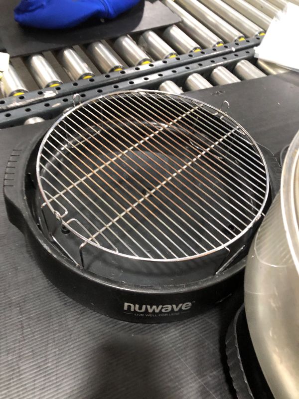 Photo 4 of NuWave  Pro Plus Black Programmable Round Porcelain Roaster Oven with Metal Lid
