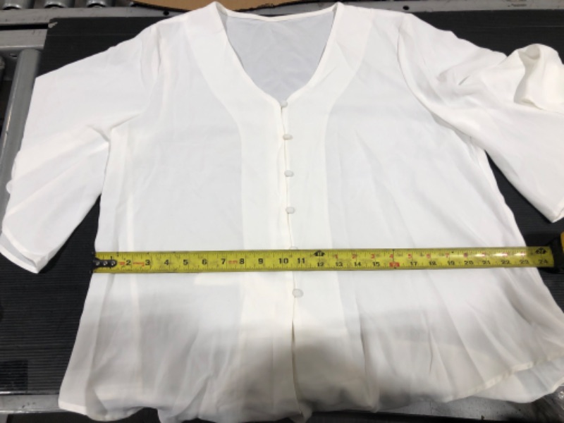 Photo 1 of WOMENS WHITE BLOUSE SIZE UNKNOWN
