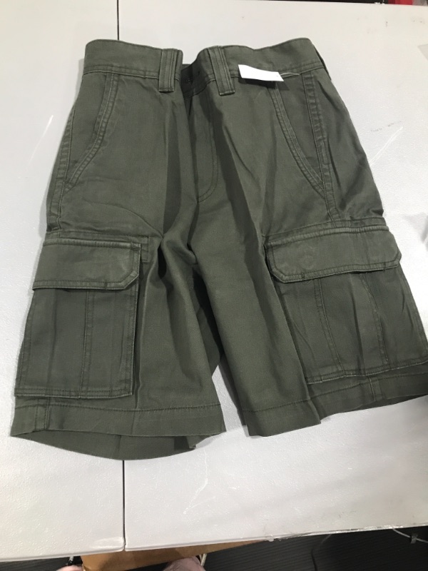 Photo 2 of Amazon Essentials Men's Classic-Fit 10” Cargo Short 30