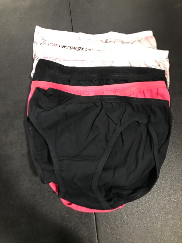Photo 1 of 5 pack of women's Size 5 underwear