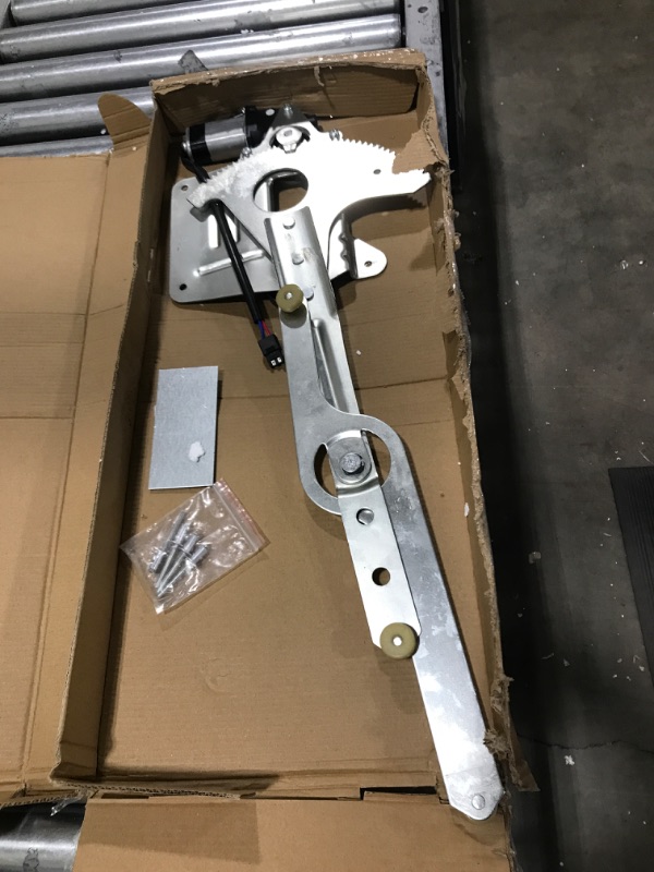 Photo 2 of Front Driver Side Power Window Regulator with Motor for Chevrolet S10 Blazer GMC Sonoma Jimmy Oldsmobile Bravada