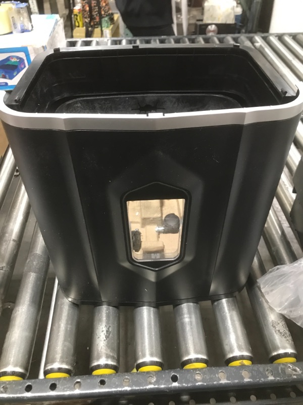 Photo 1 of Aurora AU1210MA Professional Grade High Security 12-Sheet Micro-Cut Paper/ CD and Credit Card/ 60 Minutes Continuous Run Time Shredder