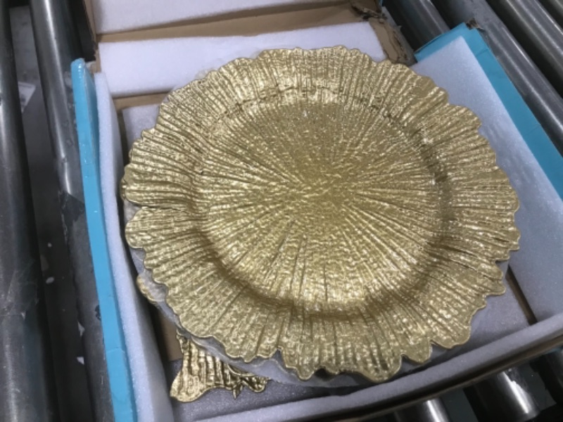 Photo 2 of  MAONAME Round 13" Gold Charger Plates, Set of 6, Plastic Reef Plate Chargers for Dinner Plates, Wedding, Elegant Décor Place Setting 