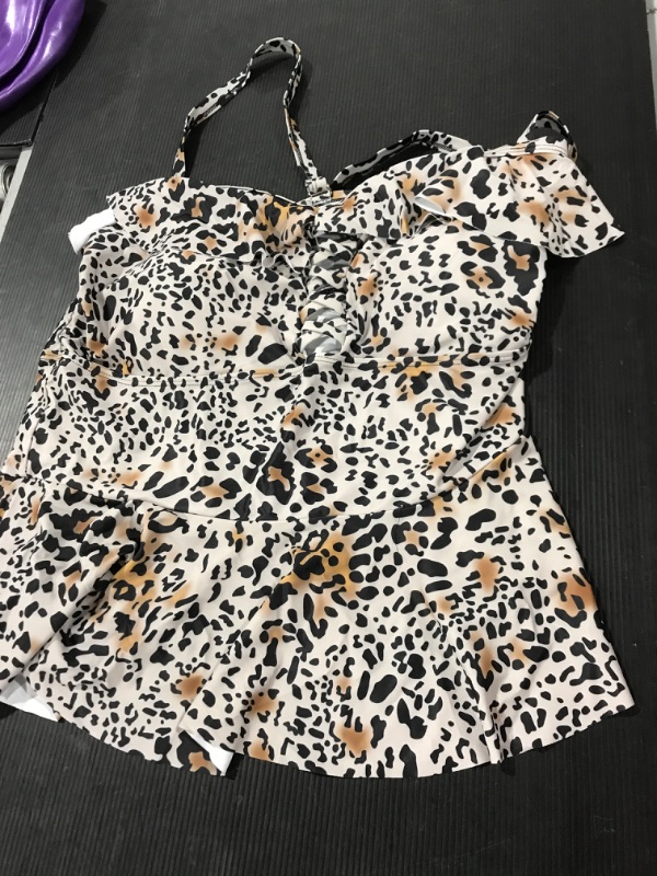 Photo 1 of [Size 3XL] Ladies Swimwear Top- Cheetah