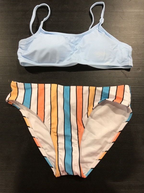 Photo 1 of [Size Small] Ladies 2 Pc Swimsuit