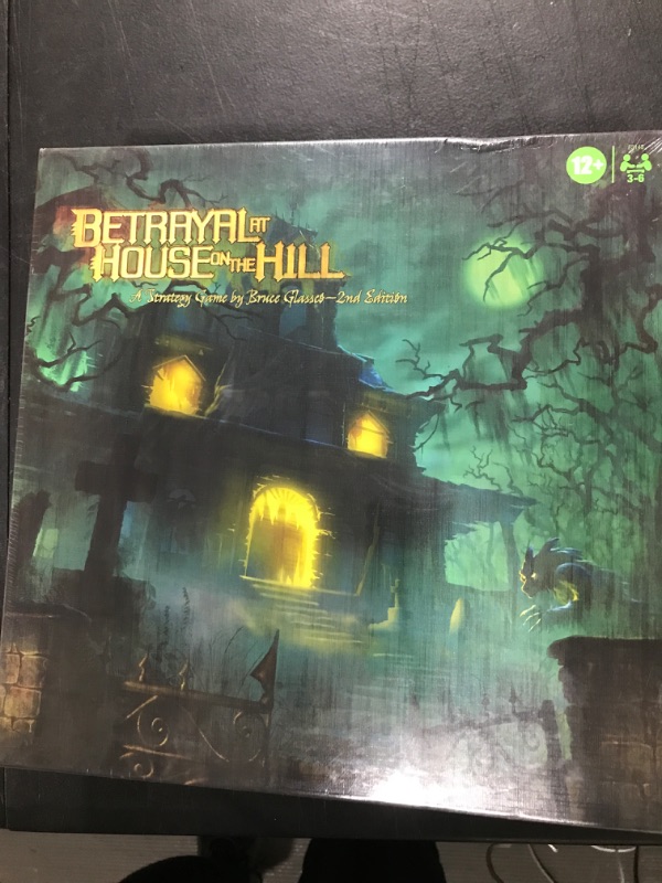 Photo 1 of BETRAYAL AT HOUSE ON THE HILL  STRATEGY GAME