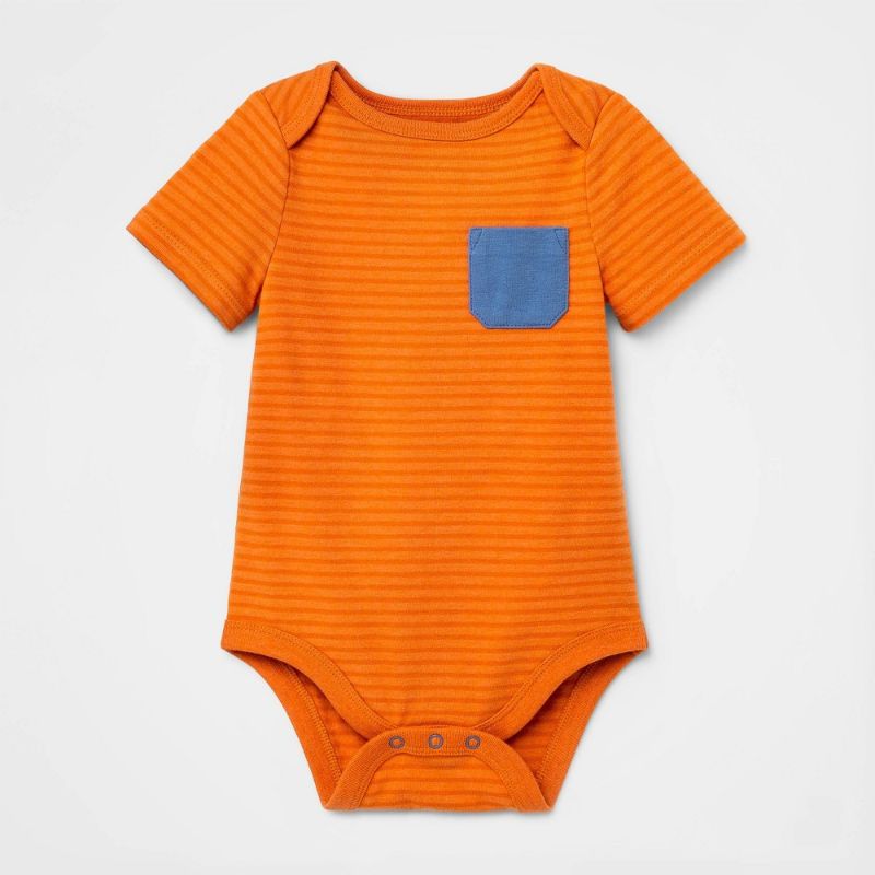 Photo 1 of Baby Boys' Pocket Bodysuit - Cat & Jack™
SIZE-NB
