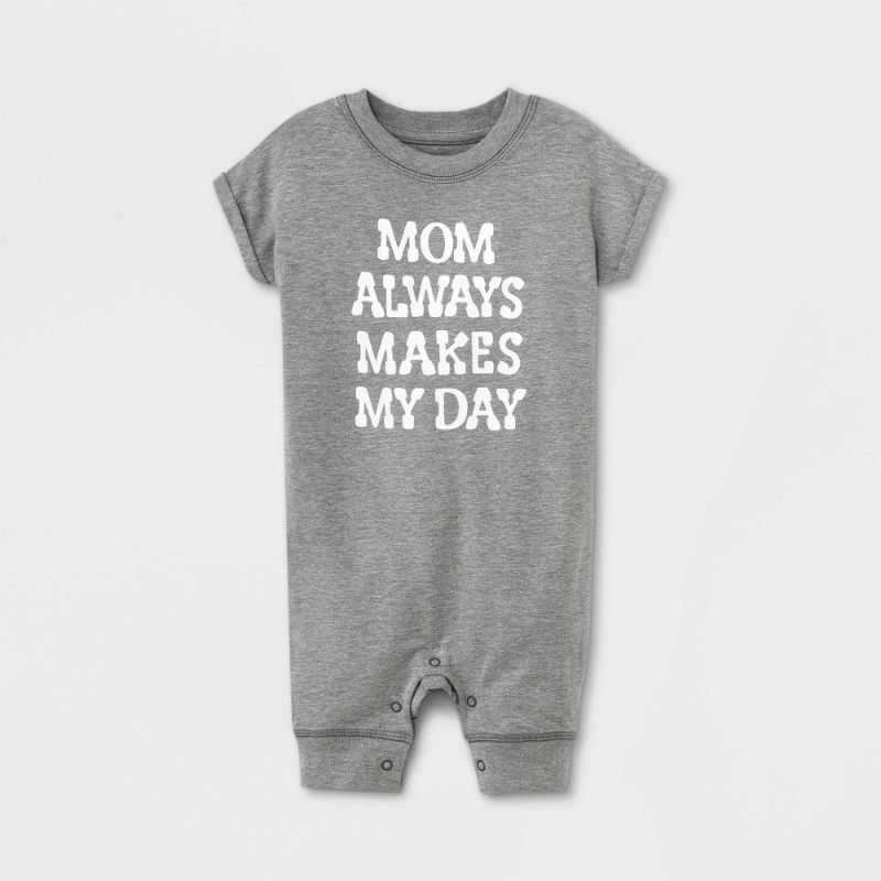 Photo 1 of Baby Boys' 'Mom' Romper - Cat & Jack™
SIZE-12M
