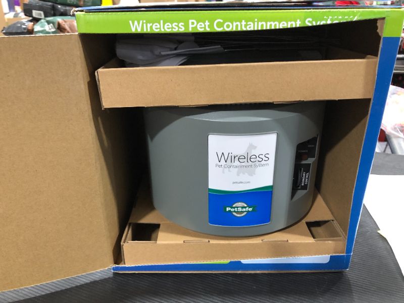 Photo 2 of PetSafe Wireless Pet Containment System