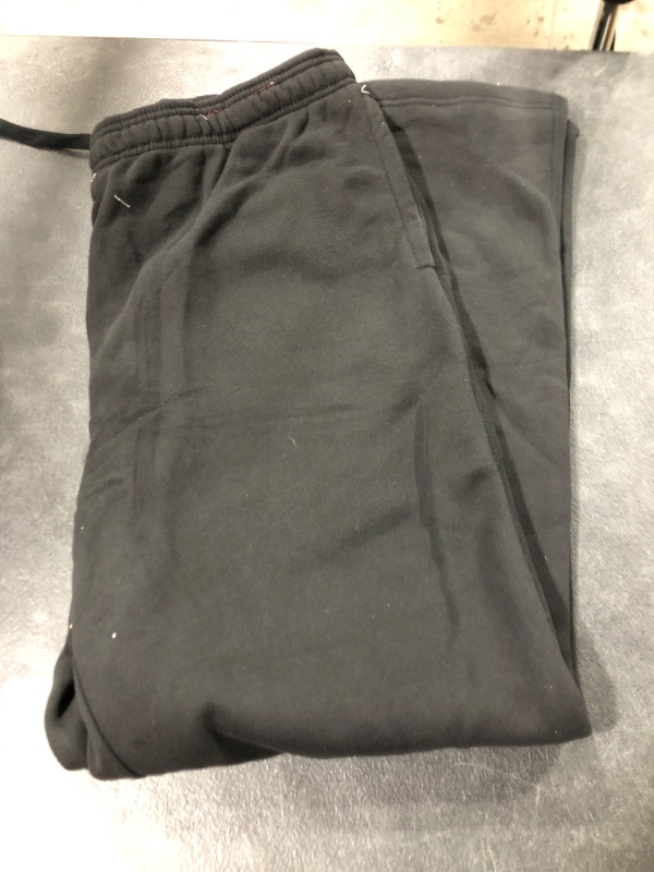 Photo 1 of Amazon Essentials Men's Sweatpants, Size XL