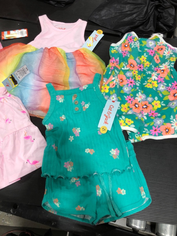 Photo 3 of BOX LOT--BABYGIRL CLOTHING VARIOUS SIZES