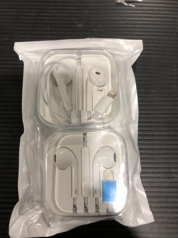 Photo 2 of 2 Pack Apple Earbuds [Apple MFi Certified] with Lightning Wired in Ear Headphone Plug(Built-in Microphone & Volume Control) Compatible with iPhone 12/SE/11/XR/XS/X/7/7 Plus/8/8Plus -White
