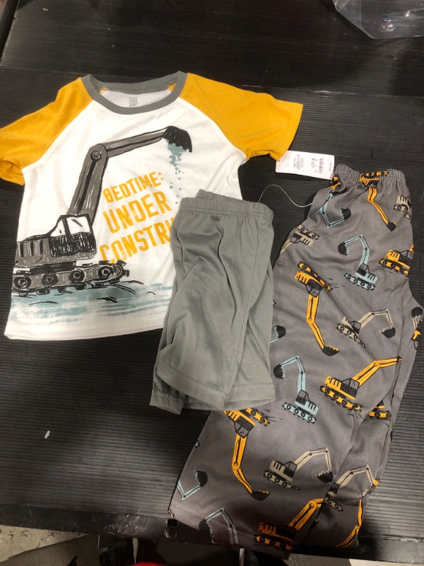 Photo 1 of 3 PIECE TODDLER BOYS SET SIZE 4T