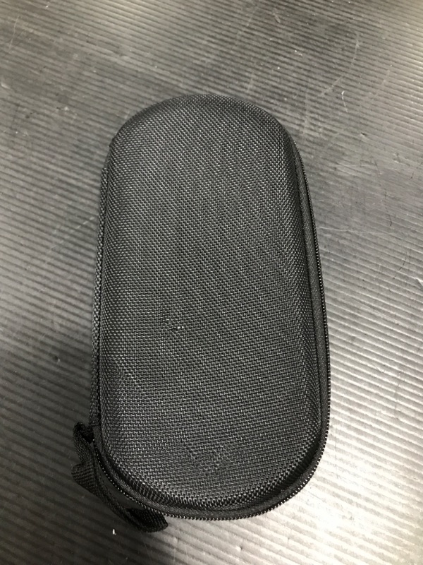 Photo 1 of 10000mAh Q Portable Charger, Ultra Slim USB C Power Bank