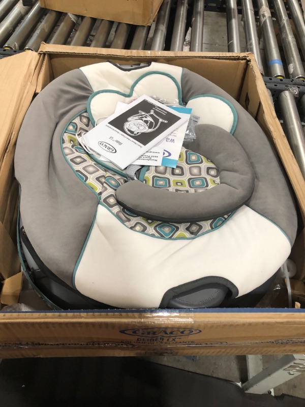 Photo 1 of Graco Baby 1925885 Glider LX Affinia Style Gliding Swing Bassinet
