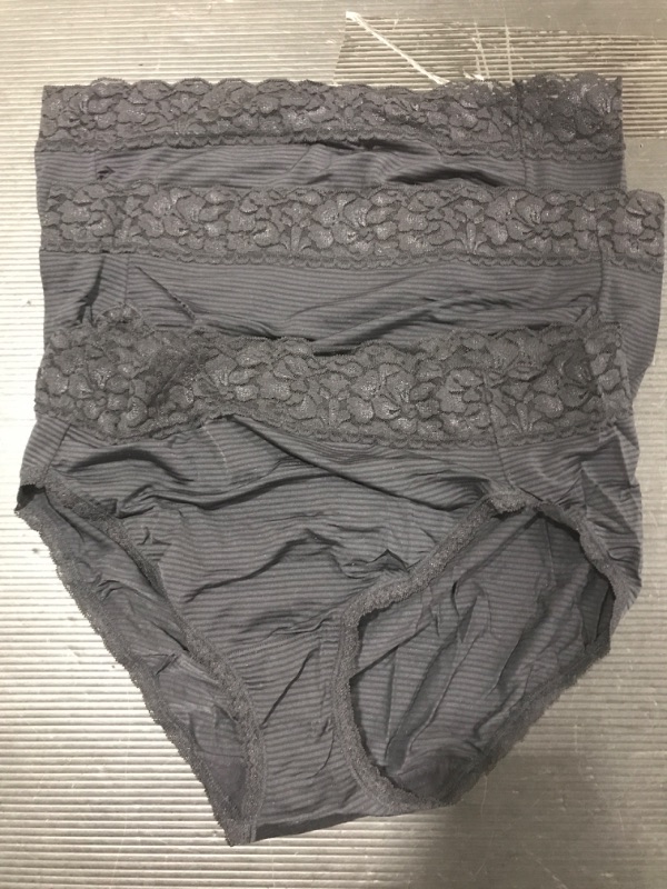 Photo 1 of (3 PACK) WOMENS UNDERWEAR 8 XL