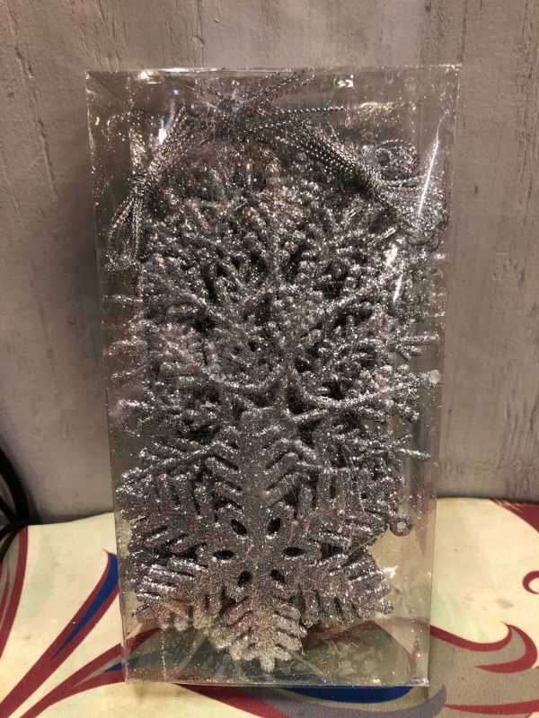Photo 1 of 36pcs Silver Glitter Snowflake Ornaments, 4 Inch Plastic Snowflake Hanging Decorations Christmas Tree Ornaments for Winter Wonderland Holiday Party