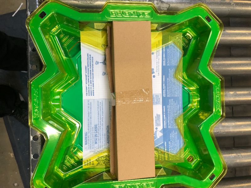 Photo 2 of Beyblade Burst Evolution Star Storm Battle Set (Amazon Exclusive) Frustration-Free Packaging