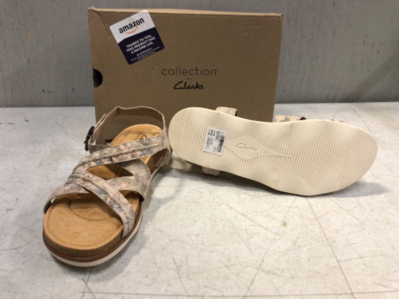 Photo 3 of Clarks Women's Brynn Ave Flat Sandal size 11