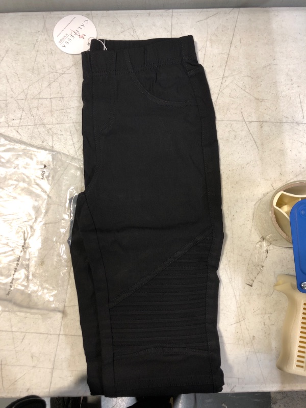 Photo 2 of Black jogger pants size S