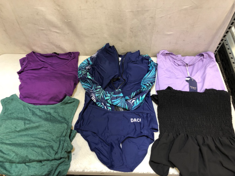 Photo 1 of 5PCS LOT, NEW/USED MISC CLOTHING ITEMS, SOLD AS IS, SIZE L, XS, ETC