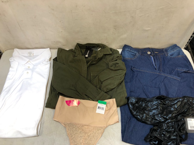 Photo 1 of 5PCS LOT, NEW/USED MISC CLOTHING ITEMS, SOLD AS IS, SIZE M, L, XL, ETC