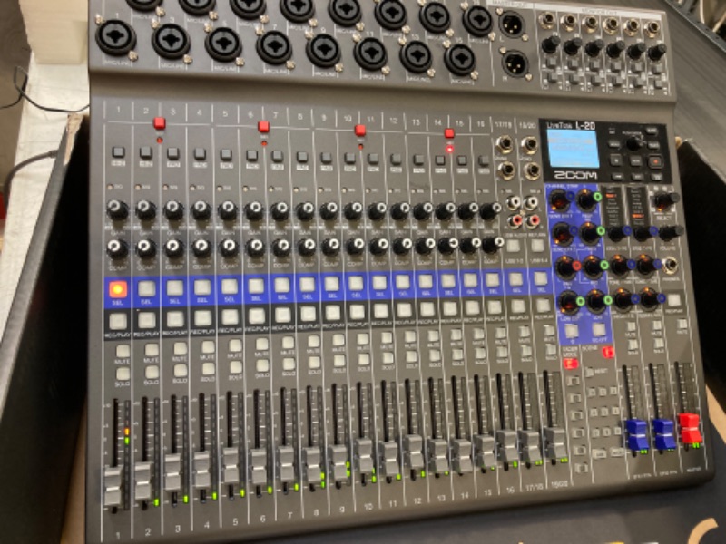 Photo 1 of Zoom LiveTrak L-20 Digital Mixer