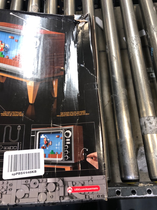 Photo 3 of LEGO Super Mario Nintendo Entertainment System 71374 Building Set for Adults (2646 Pieces) FACTORY SEALED ONLY BOX DAMAGE 