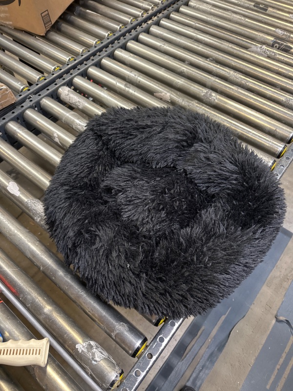 Photo 1 of 18" Black Pet Bed------------used clean before usage 