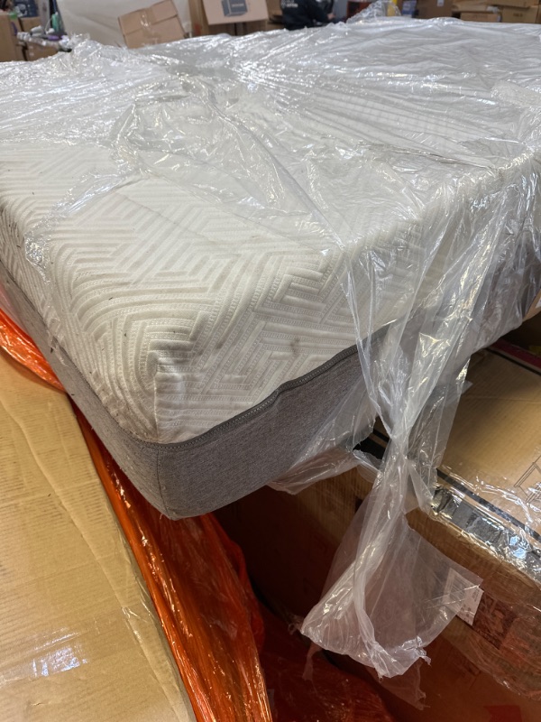 Photo 3 of Novilla Full Size Mattress, 10 Inch Hybrid Pillow Top Full Mattress in a Box with Gel Memory Foam & Individually Wrapped Pocket Coils Innerspring for a Cool & Peaceful Sleep, NV0M807-10-F--------item has marks due to transit 

