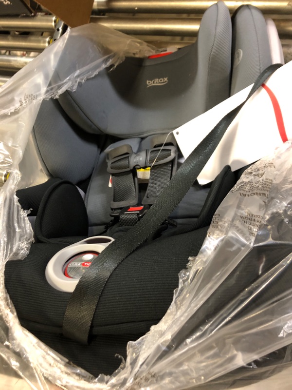 Photo 2 of Britax Advocate Clicktight Convertible Car Seat, Black Ombre SafeWash Black Ombre Advocate