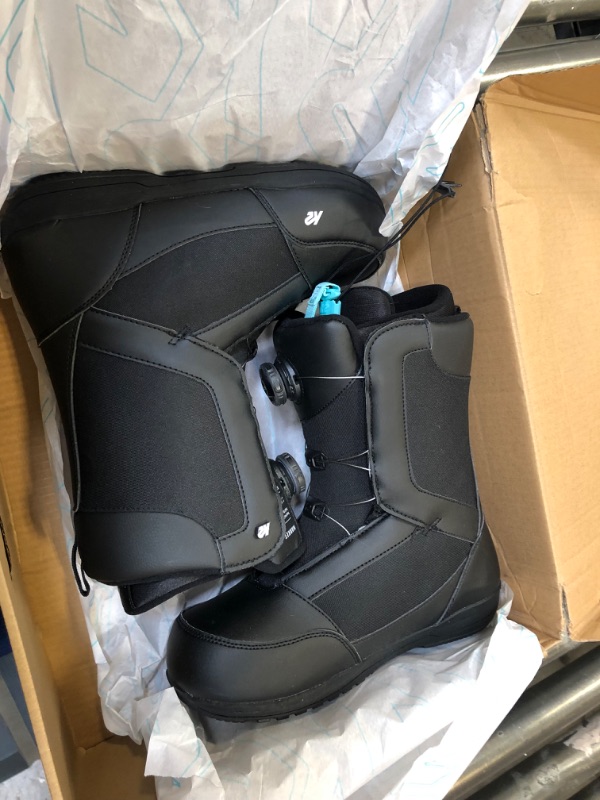 Photo 3 of K2 Market Mens Snowboard Boots----9 M,EN 
