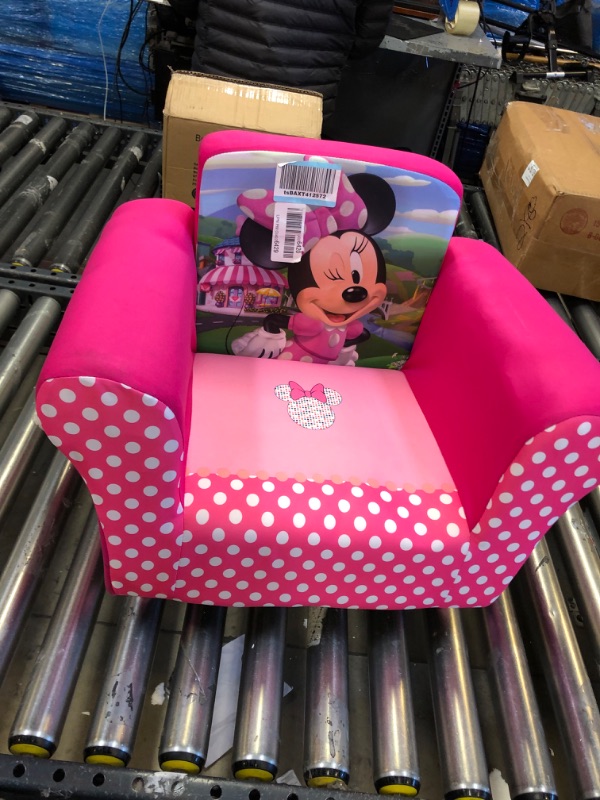 Photo 2 of Delta Children Disney Minnie Mouse Upholstered Chair----MINOR USED 