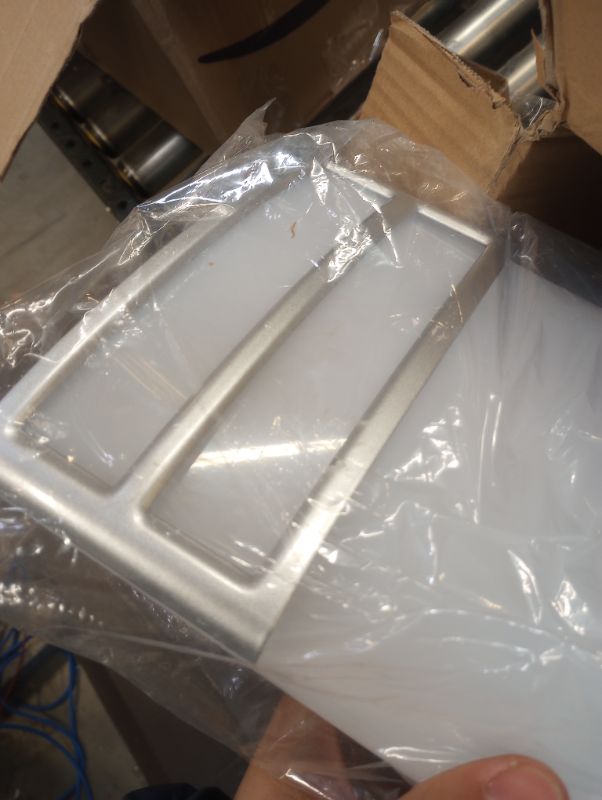 Photo 1 of 2FT LED Light Fixture 20W, 2200lm, 4000K Neutral White, 2 Foot LED Linear Flush Mount LED Kitchen Lights Fixtures Ceiling for Closet, Craft Room, Laundry, Fluorescent Tube Replacement, 2 Pack -- item is new, missing some hardware