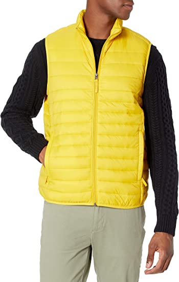 Photo 1 of Amazon Essentials Men's Lightweight Water-Resistant Packable Puffer Vest, Multipacks
MED
