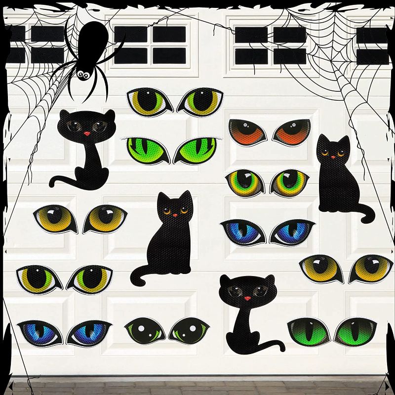 Photo 1 of 30 Pcs Halloween Magnets for Car Holiday Reflective Car Magnets Refrigerator Magnets Cruise Magnets Sticker for Door Decoration for Home Automotive Decor Party Supply (Cat Eyes)