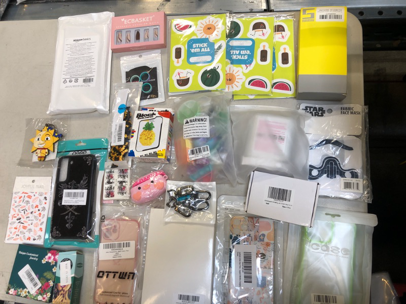 Photo 1 of 25 PCS MISC. ITEMS BAG LOT