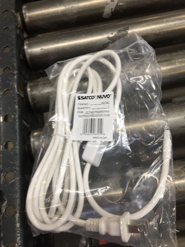Photo 2 of 10 Ft. Power Cord For Thread LED Products In-Line Switch
