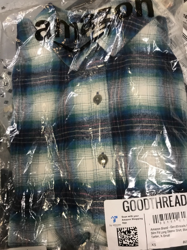 Photo 2 of Goodthreads Women's Brushed Flannel Drop-Shoulder Long-Sleeve Shirt X-Small Blue, Gradient/Tartan