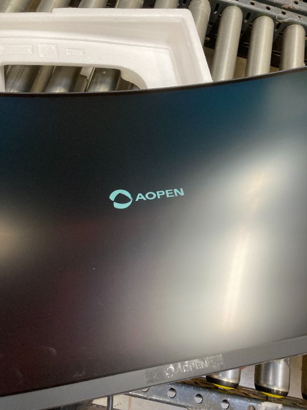 Photo 2 of AOPEN by Acer 32HC1QUR Pbidpx 31.5-inch 1800R Curved WQHD (2560 x 1440) Gaming Monitor with AMD Radeon FreeS WQHD (2560 x 1440) 31.5-inch