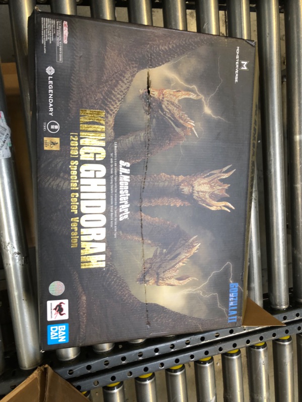 Photo 2 of BLUEFIN Godzilla 2019 King Ghidorah SPCL Color S.H. MONSTERARTS AF. Used, Missing Parts 