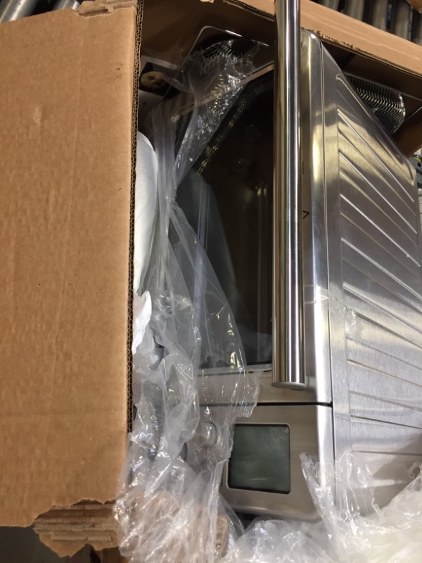 Photo 1 of Breville Smart Oven Air Fryer Toaster Oven, Brushed Stainless Steel, Selling for Parts, Did Not Turn On