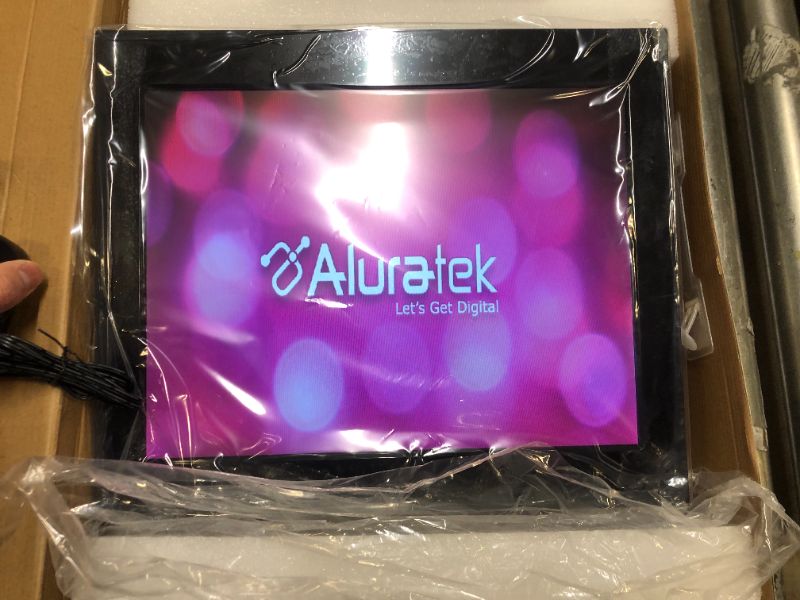 Photo 4 of Aluratek 15-in. Digital Photo Frame