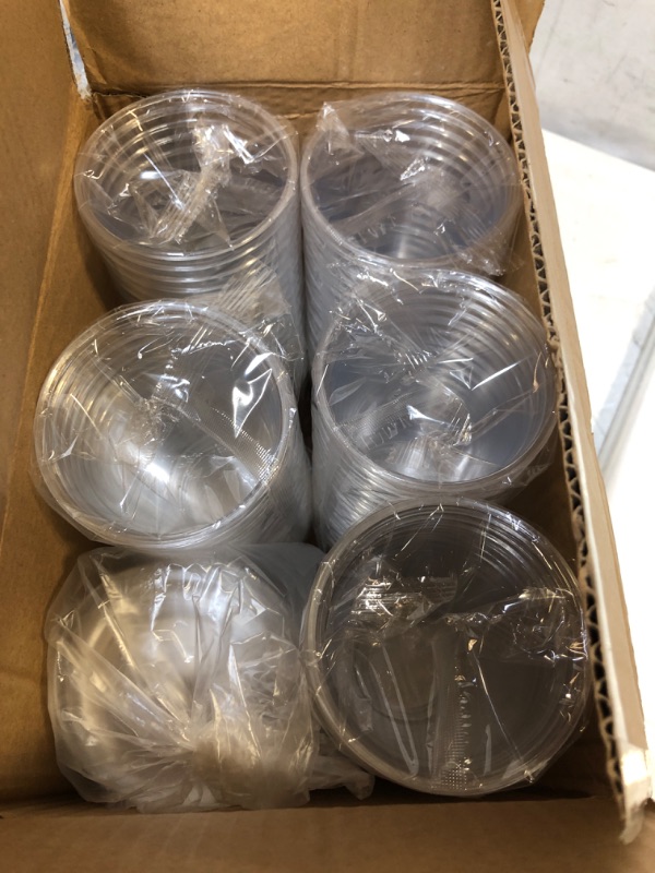 Photo 1 of 100 PACK 16 OZ CLEAR PLASTIC CUPS WITH FLAT LIDS