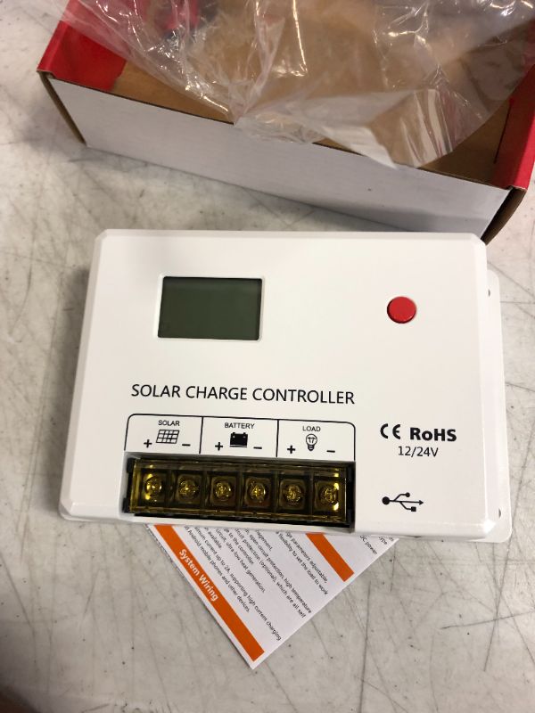 Photo 4 of 30A P?? Solar Charge Controller,12V/24V Auto,Solar Panel Regulator,for Sealed Gel Flooded and Lithium Battery,LCD Display,Dual USB Port
