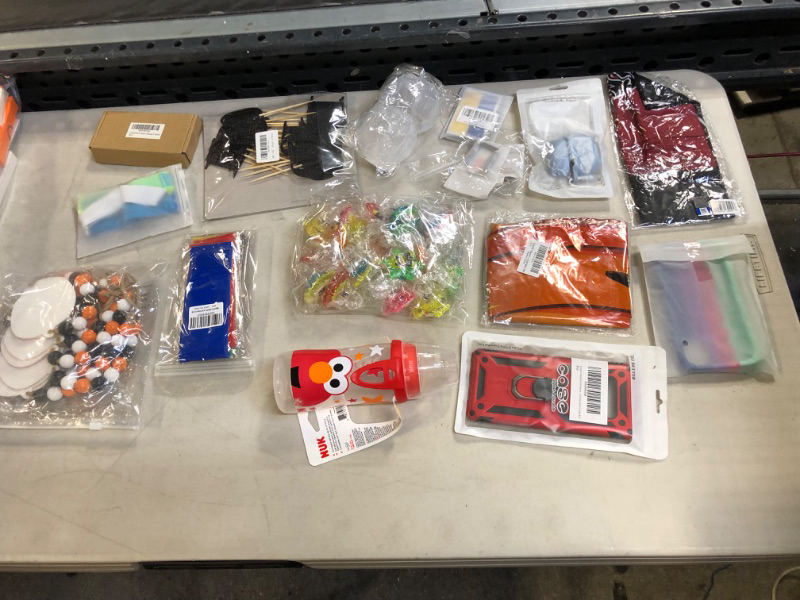 Photo 1 of 15 PCS VARIOUS MISC BAG LOT (SOLD AS IS)