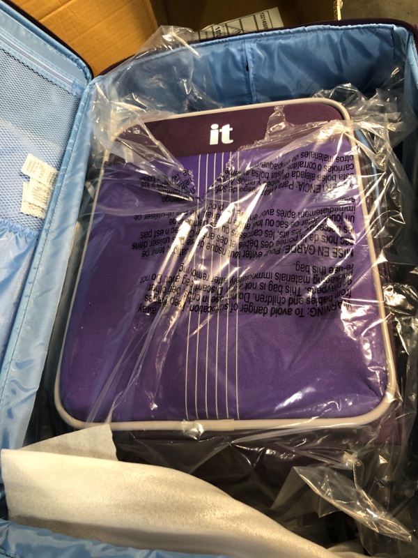 Photo 3 of ***Missing Middle luggage***it luggage Filament 3 Piece Softside 8 Wheel Expandable Spinner Set, Purple/Lilac, 3 Pc 3 Pc Set Purple / Lilac
