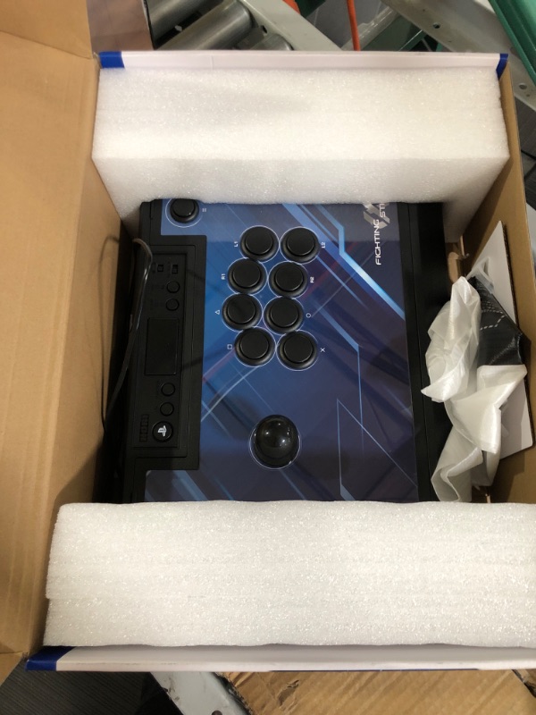 Photo 2 of ***buttons lag***
HORI PlayStation 5 Fighting Stick Alpha - Tournament Grade Fightstick for PS5, PS4, PC - Officially Licensed by Sony