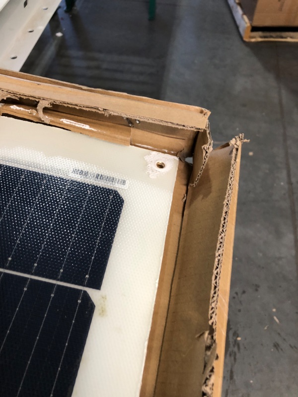 Photo 5 of ***DAMAGE TO THE ENDS BUT NOT THE MAIN PART**
Renogy Solar Panel 200W 12V Lightweight Monocrystalline Semi-Flexible Bendable Mono Off-Grid Charger 