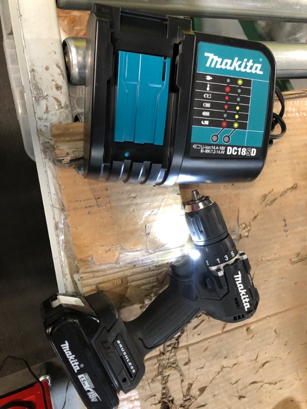 Photo 3 of [no bag] Makita XFD15 1/2" Driver-Drill Kit